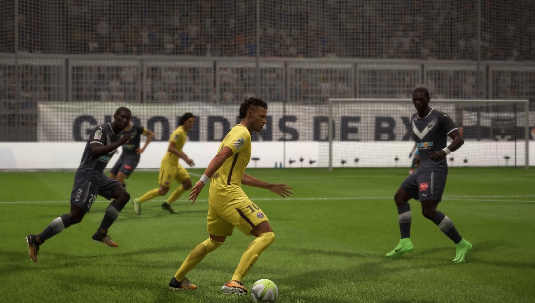 FIFA 18 Coup d'envoi (dans les menus)