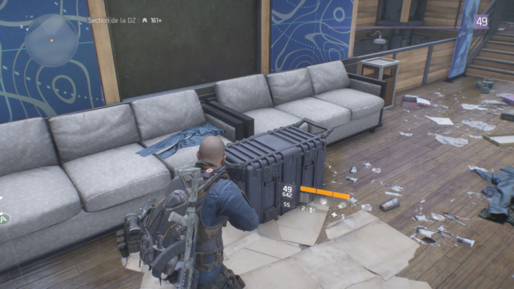 Qui a une clef de Dark Zone les gars ? Y'a le coffre !